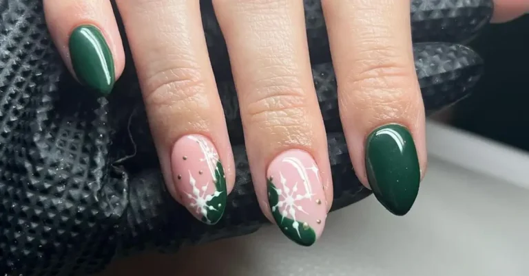 green winter nails