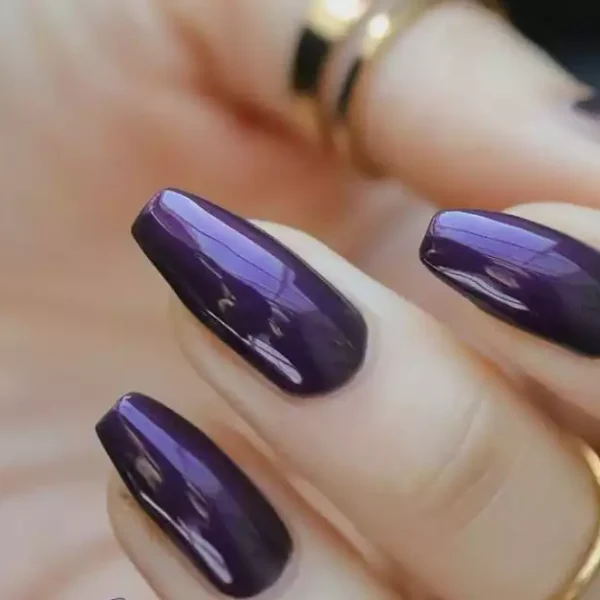 15 Luxe Looks for Dark Purple Nails You Will Adore
