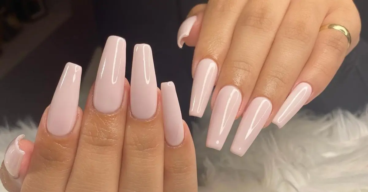 40+ Milky Pink Nails You Can't Get Around This Year 1 milky pink nails
