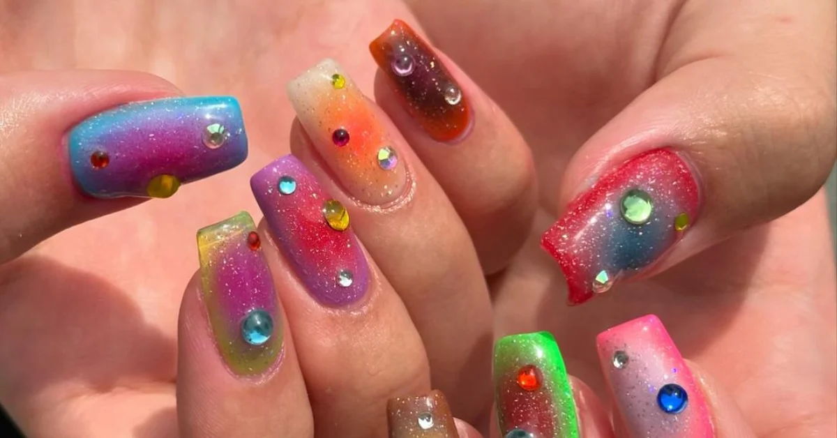 gel bright summer nails