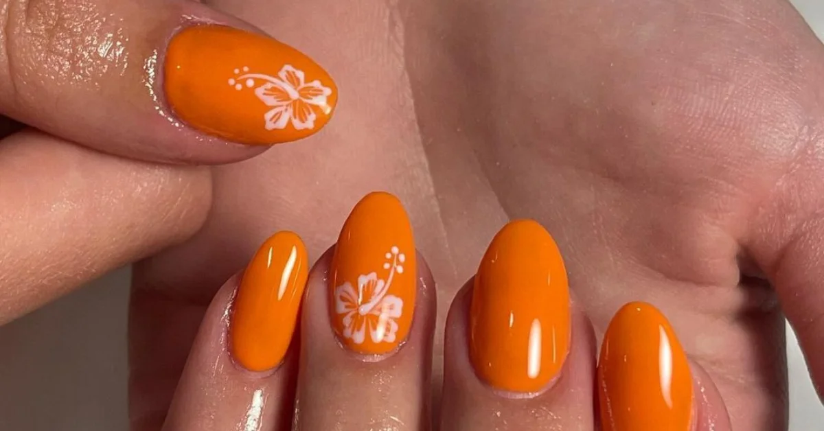 summer orange nails