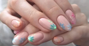 daisy nails