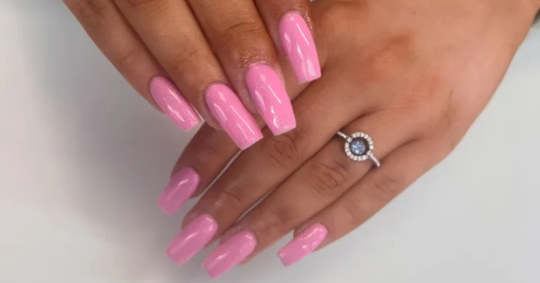 hot pink summer nails