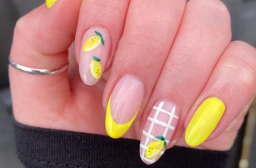 yellow summer nails